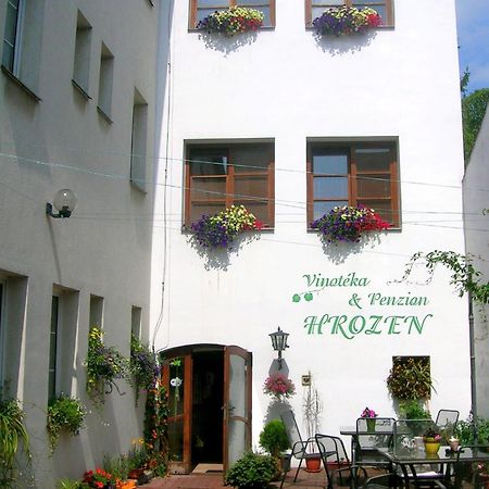 Kroměříž Penzion A Vinoteka Hrozen מראה חיצוני תמונה